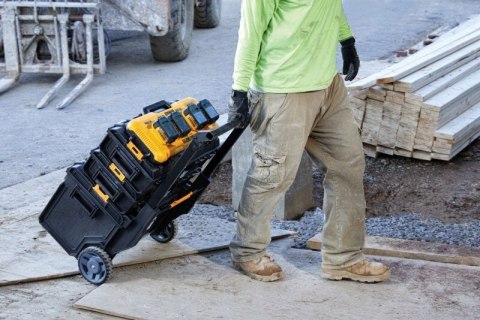 Ładowarka wielonapięciowa DeWALT DCB104 z 4 gniazdami 8A XR