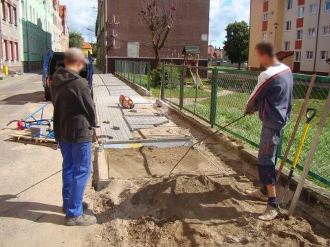 MIMAL LZ3 LISTWA ZGARNIAJĄCA 1,5-2,6m BRUKARSKA